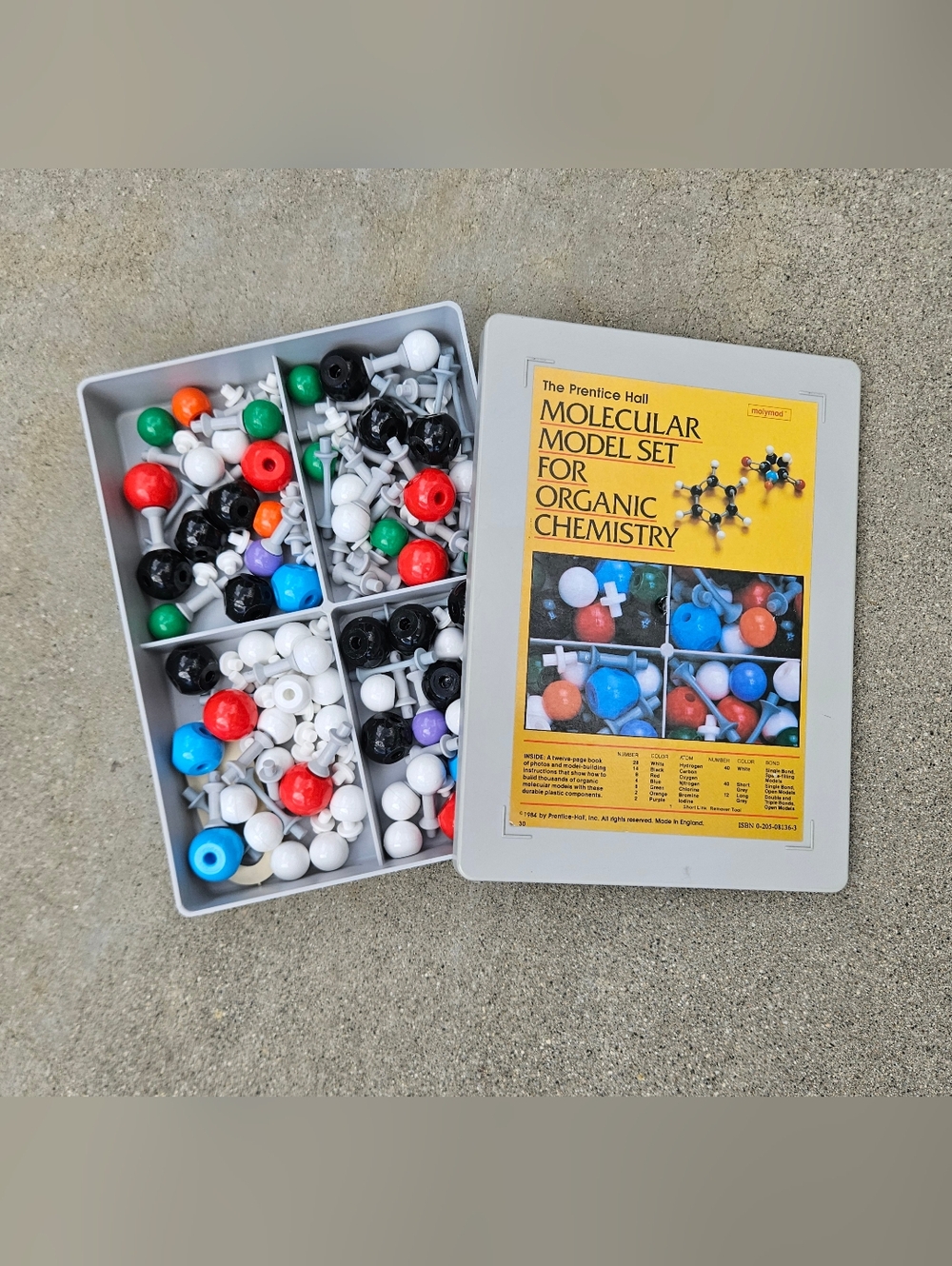 EUC MOLECULAR MODEL SET FOR ORGANIC CHEMISTRY FUN TO PLAY WITH TOO LIKE LEGOS